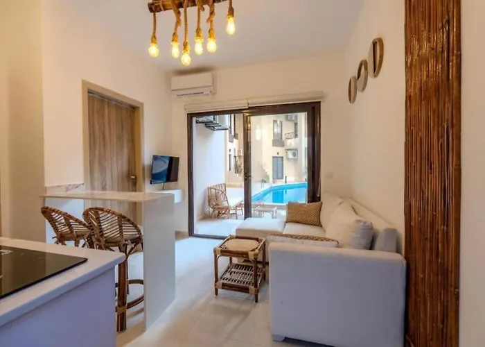 Relaxing 1br Apartment-pool View-close To El Gouna Hurghada