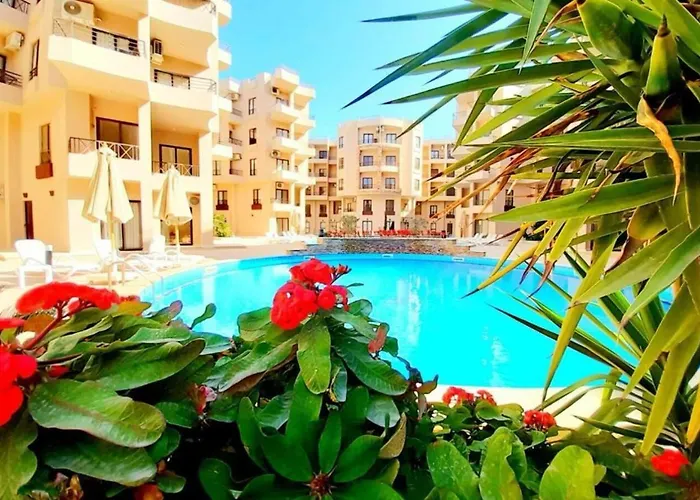Luxury One-bedroom Near El Gouna Апарт-отель 3*