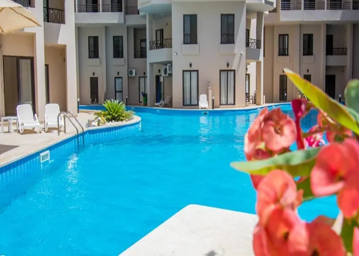 Luxury One-bedroom Near El Gouna Апарт-отель 3*