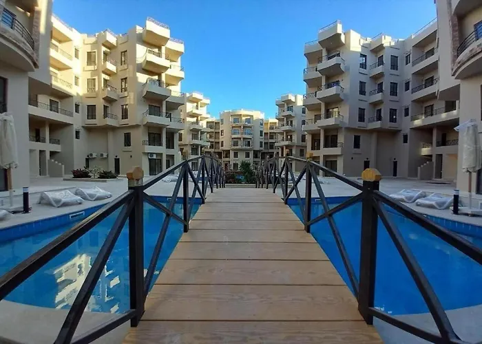 Апарт-отель Luxury One-bedroom Near El Gouna 3*