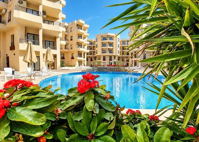 Relaxing 1br Apartment-pool View-close To El Gouna